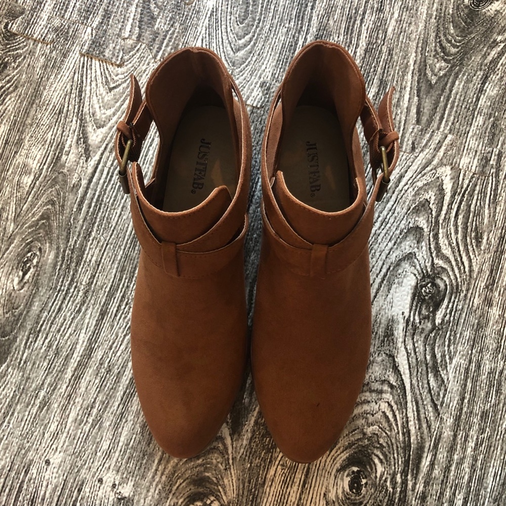 JustFab Brown Ankle Strap Booties size 9 - Picture 5 of 6